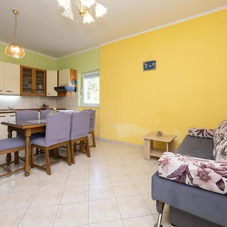 4 Bedroom Stunning In Сasa de vacaciones *