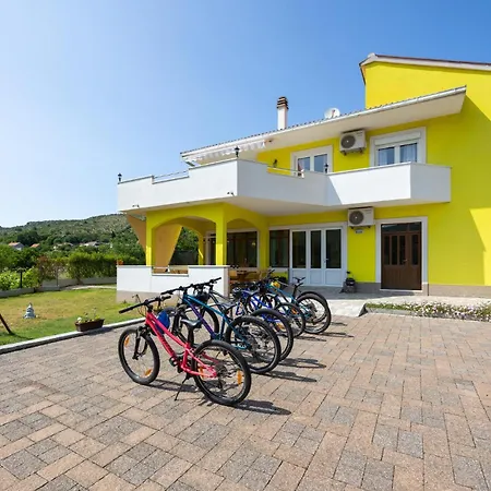 4 Bedroom Stunning In Сasa de vacaciones